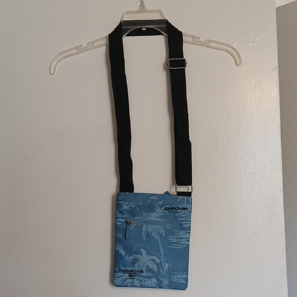 Dakine Blue and Black Belt Bag